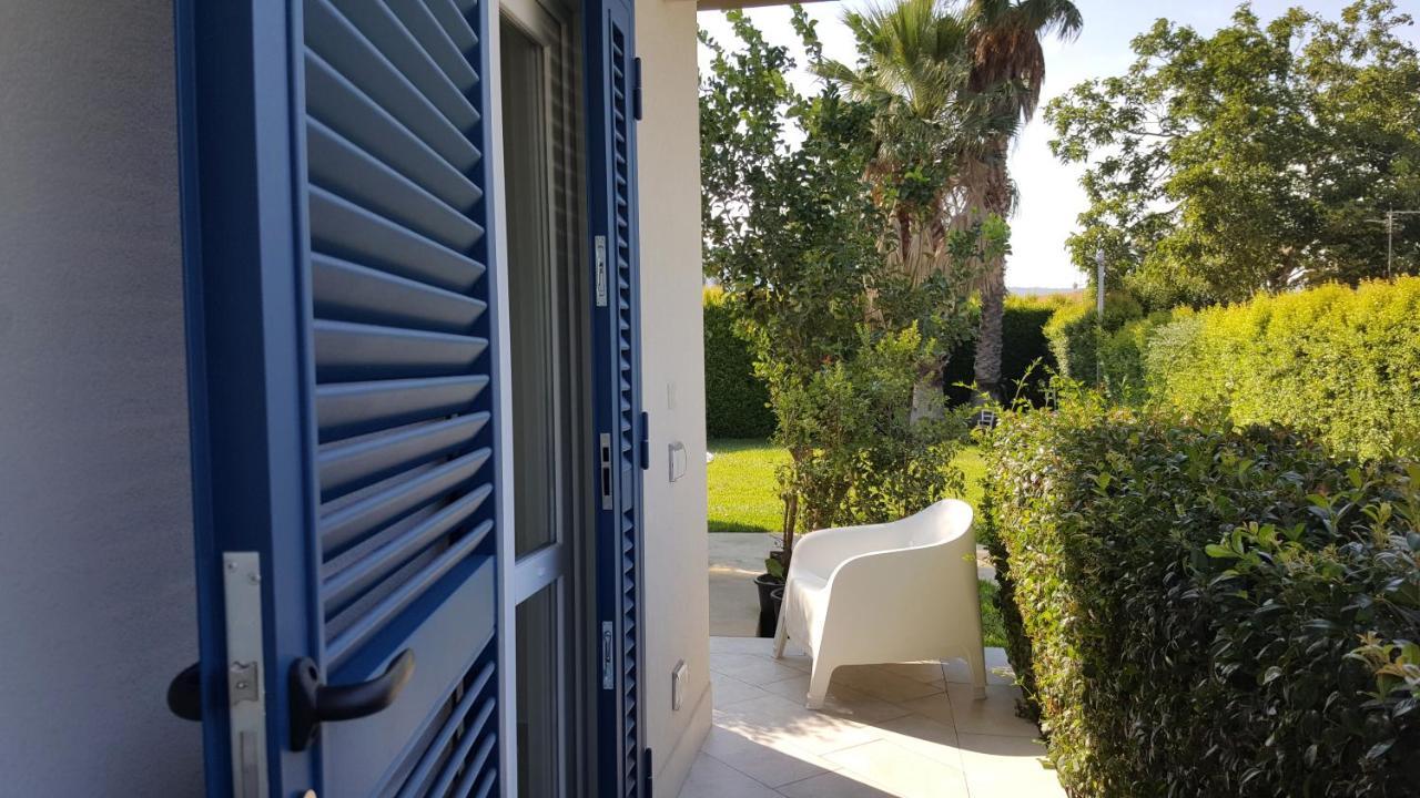 Blu Cobalto Lägenhet Fondachello  Exteriör bild